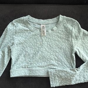 Mono B athletic, cropped, medium top